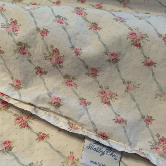 Simply Shabby Chic Sheet - Picture 2 of 4